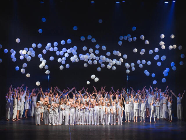 Изображение для афиши Юбилейный концерт «С днем рождения Непоседы»