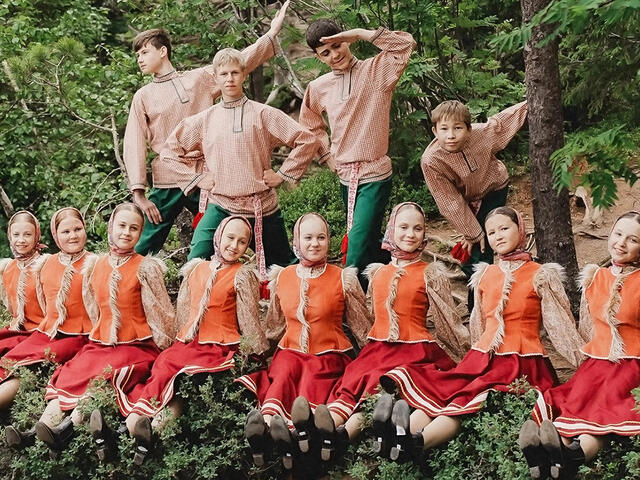 Изображение для афиши Театр танца «Юность» «Весенние выкрутасы»