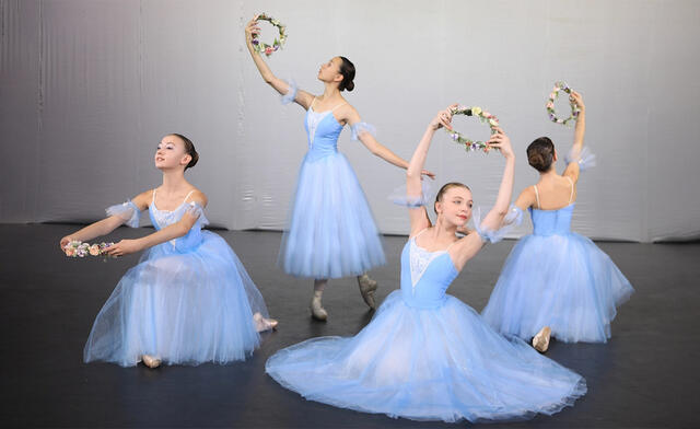 Изображение афиши