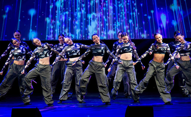 Изображение афиши