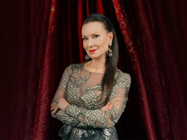 Изображение для афиши Нонна Гришаева. «Падаю вверх»